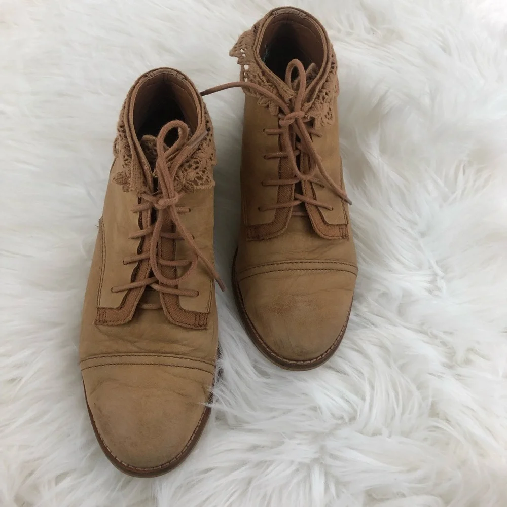 Gianni Bini Distressed Lace Up Booties